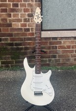 Peavey Raptor Electric Guitar