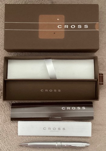 Cross stratford at0172 - cross,