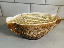 Vintage Ceramic New Devon Pottery White Brown Lace Style Glaze Mantle Vase 70s