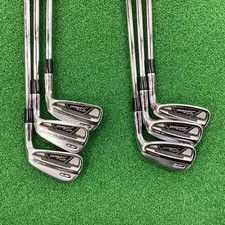 Titleist Right Handed Iron Set
