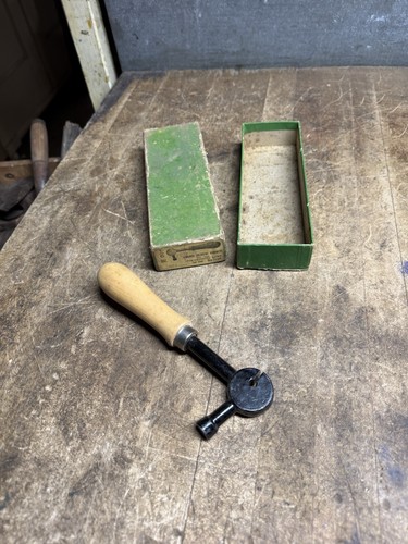 Simonds crescent hammers - crescent,