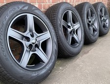 4 x Genuine Land Rover