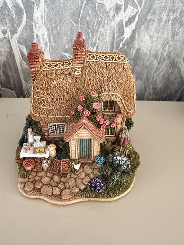 Lilliput lane fresh today - fresh,