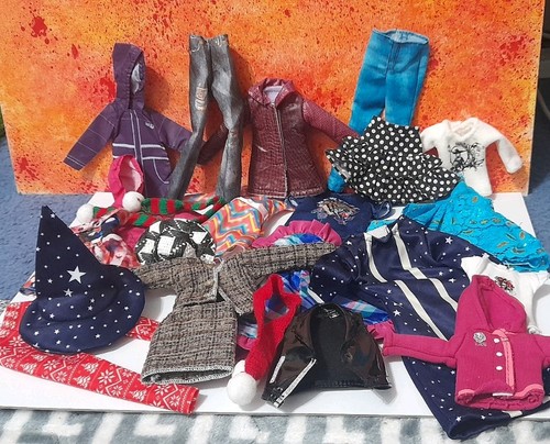 Unbranded fashion dolls - unbranded,