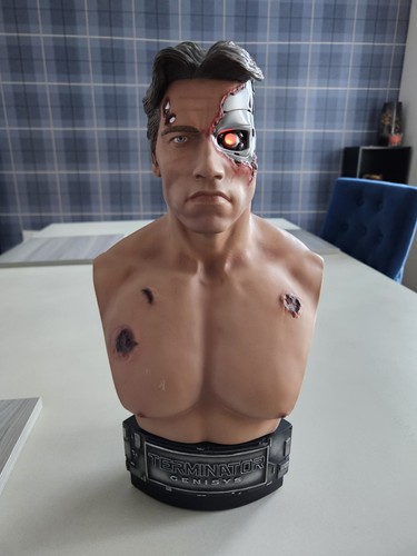 Terminator genisys 1984 - genisys,