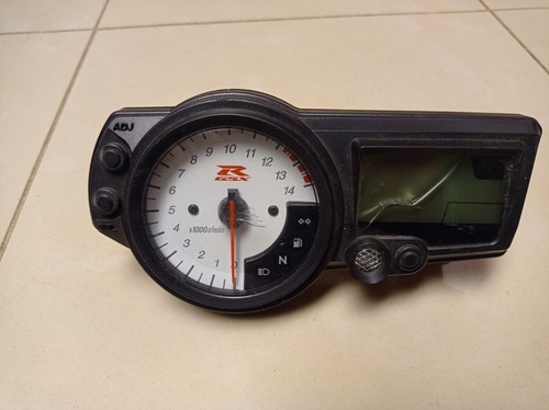 Gsxr 1000 speedometer - 1000, k4