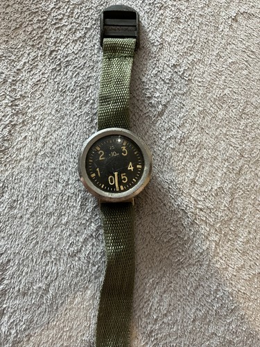 Watch wrist diving depth - wrist,