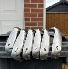 Wilson D 100 Cavity Back Irons