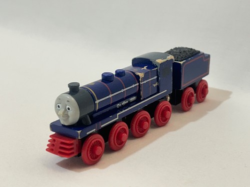 Wooden hank thomas and friends - thomas,