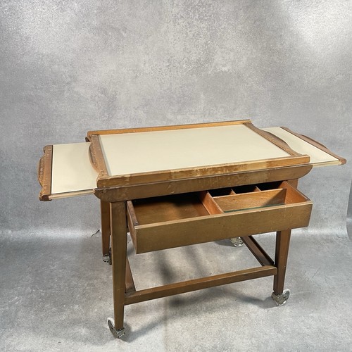 Vintage wooden canteen serving - wooden,