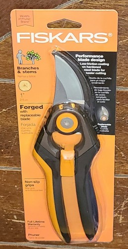Fiskars pruner cuts 1 - up, 1"