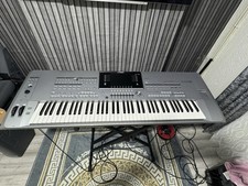 YAMAHA TYROS 5 76 keys Music