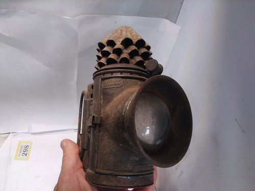 Hiatt police lamp - co,