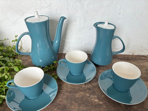 Poole pottery coffee pot - poole,