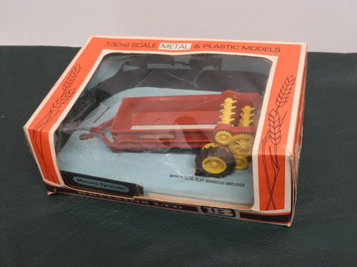 Vintage britains farm manure - farm,