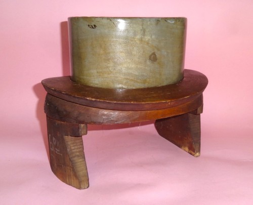 Vtg wooden hat - hat, cap