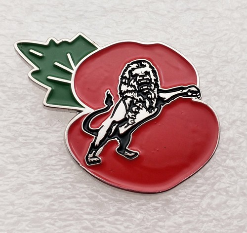New millwall lion p0ppy - new,