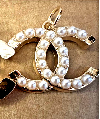 Stunning gold faux pearl cc - &faux,