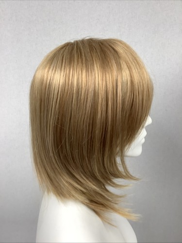 Raquel welch wig - welch,