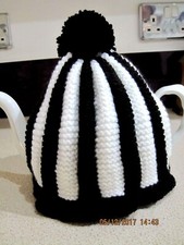 NEW,HAND KNITTED,BLACK/WHITE