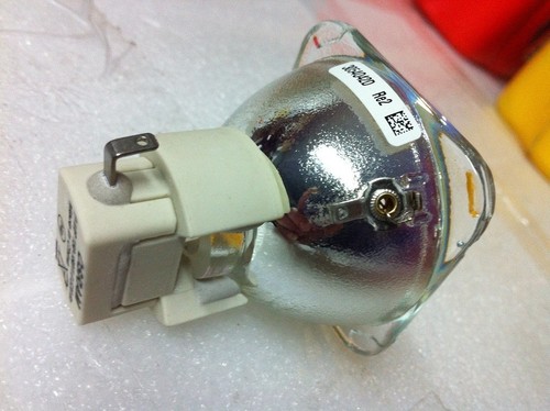 Projector lamp bulb - us,