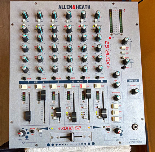 Allen heath xone 62 - &,