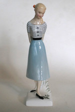 Royal Doulton HN2231 SWEET