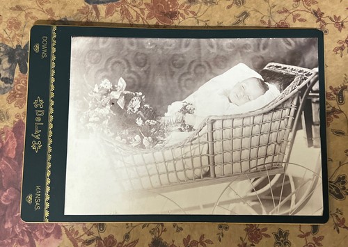 Vtg cabinet card post - card, mortem