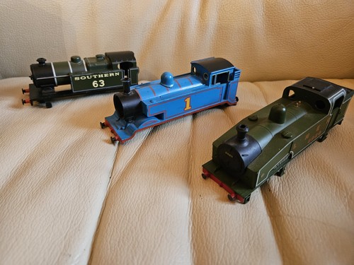 Hornby train set gauge - train,