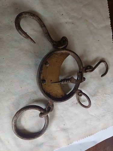Antique brass and steel mancur - brass,