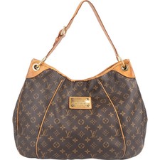 Louis Vuitton Monogram Canvas