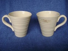 SOPHIE CONRAN for PORTMEIRION PAIR PORCELAIN LARGE COFFEE  TEA MUGS beige colour