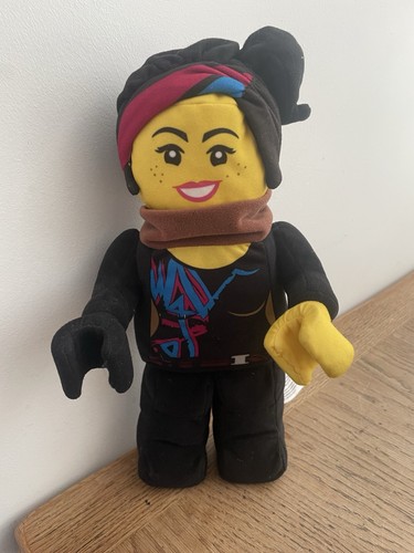 Lego movie manhattan lucy - 2,
