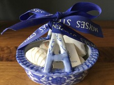 MOYSES STEVENS Trinket Dish With 5 x 40g Gilchrist & Soames Soaps VINTAGE UNUSED