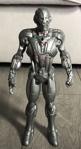 Ultron marvel titan - ultron, hero