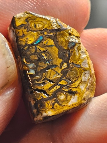 33cts australian boulder - 33cts,