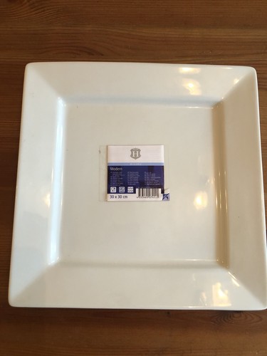 Line modern square plate - square,