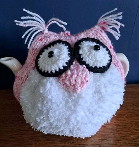 Hand knitted owl - hand, cosy