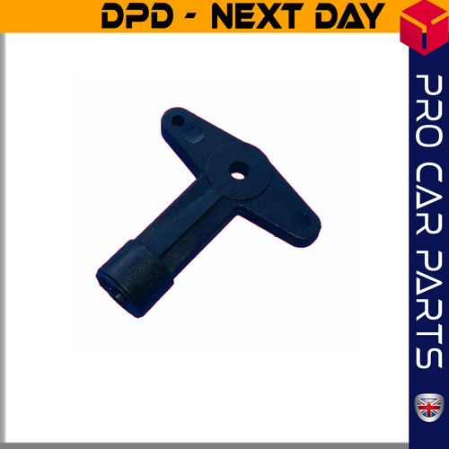 Alloy wheel centre - alloy, key
