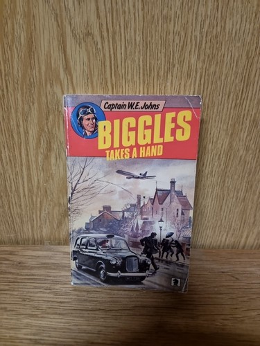 Biggles takes hand knight - hand, (knight