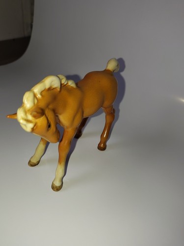 Beswick potter palomino foal - potter,