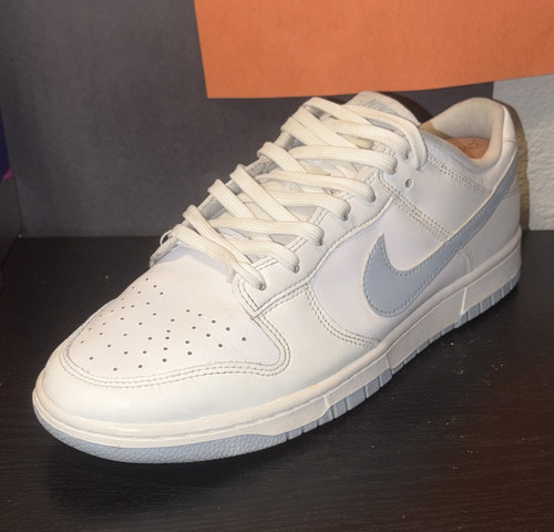 Nike men low top - nike, lace-up