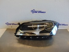 VW Passat Headlight B7 10-15 Passenger left front light Bulb holder