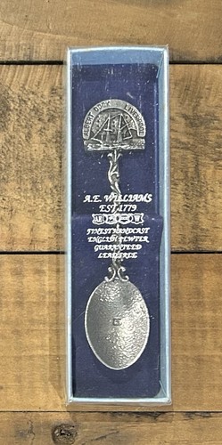 Vintage williams pewter - a.e.,