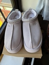 UGG Tazz Women's Size 7