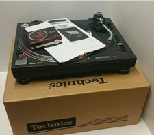 Technics 1210 MK2 Mint conditions With New Ortofon OM. 2 Year Warranty 