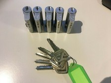 Job lot 5 No. E*S Half Euro Cylinder Locks 45mm c/w 5 keys in common