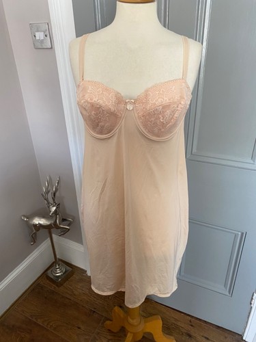 Charnos nude bra slip - 36d,