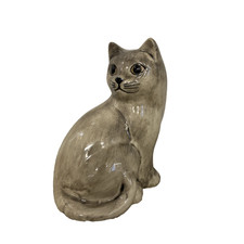 Q Quail Pottery Cat Figurine