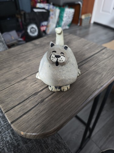 Fat cat pottery - cat,